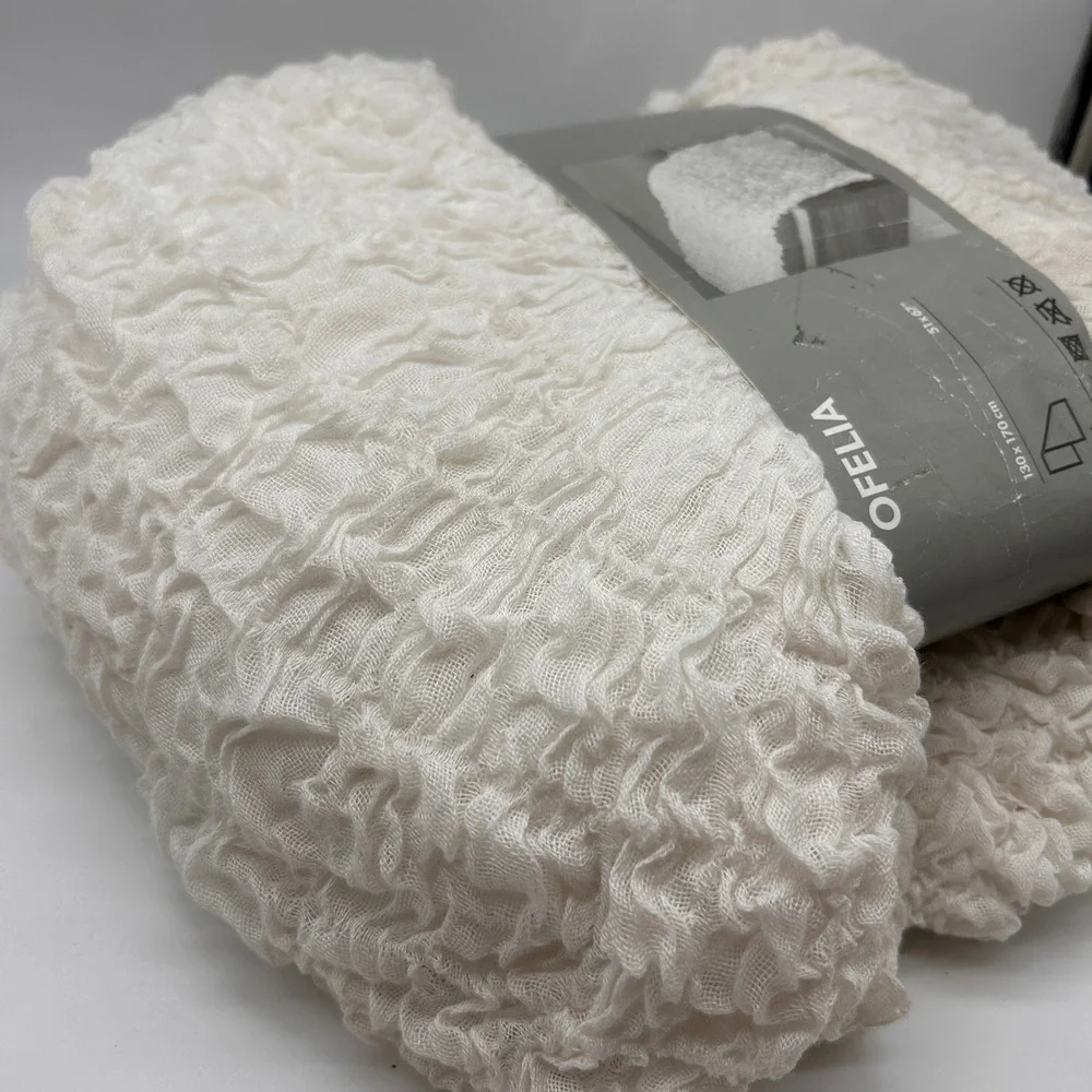 IKEA Ofelia Crinkle Throw Blanket White Textured Ruffled 51x67 601.315.93